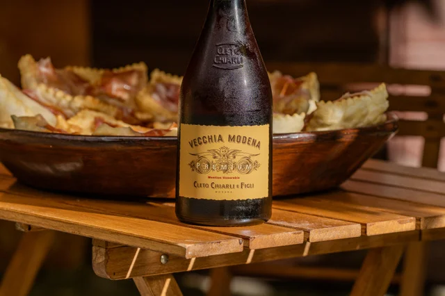 Vecchia Modena Premium Honored in the "Top 300" of Vinibuoni d'Italia 2027
